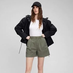 Gap high waisted cotton pleated shorts olive khaki 10 tall